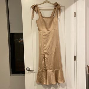 Show Me Your Mumu Claire Midi Dress in Champagne Luxe Satin. Size XL.